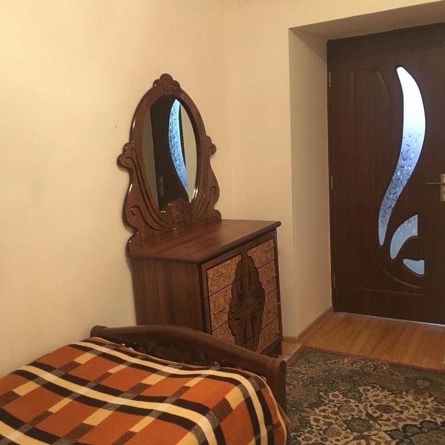 Ave Zara Bed & Breakfast Vaghatin Exterior photo
